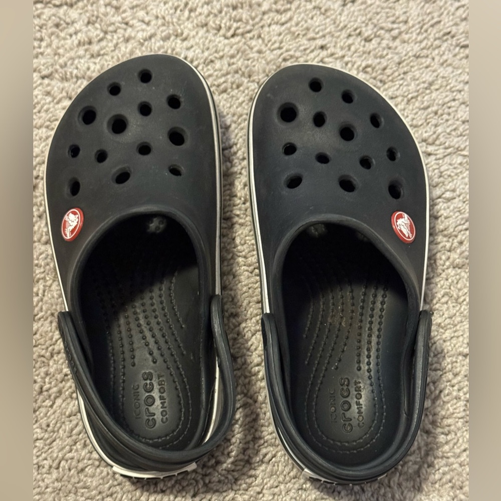 Kids crocs 12